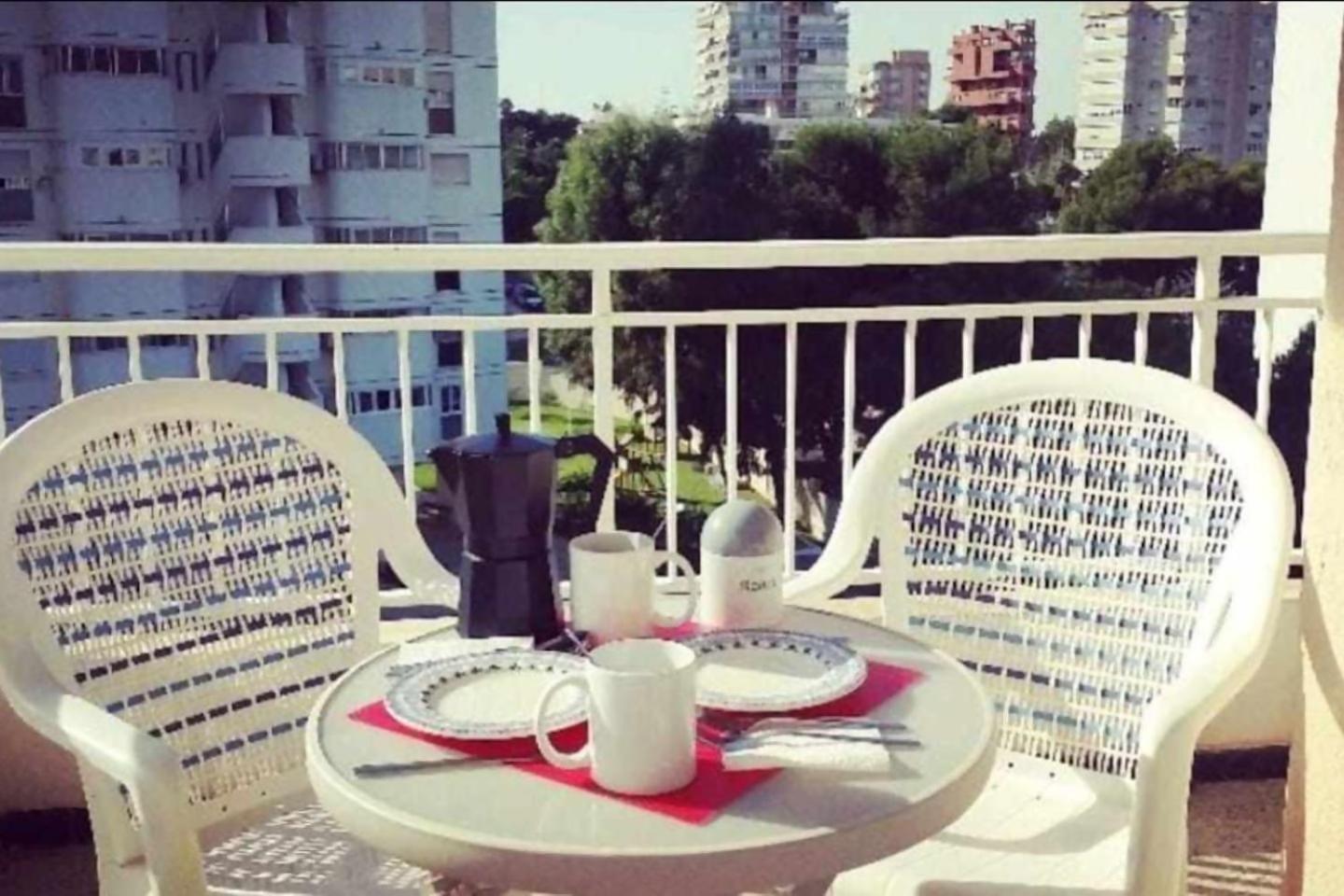 Apartamento Tequila Parking Piscina Y Playa Аликанте Екстериор снимка